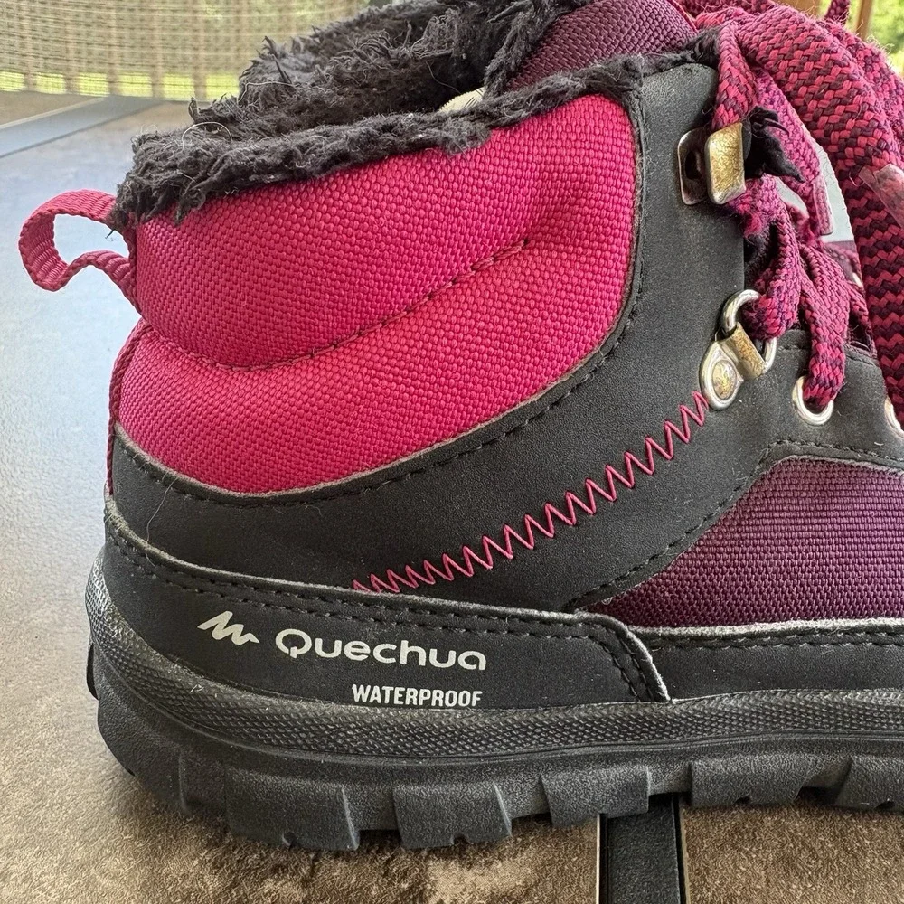 Quechua Decathlon Snow Contact Waterproof 100 Warm Hiking Boots Youth Size 2
